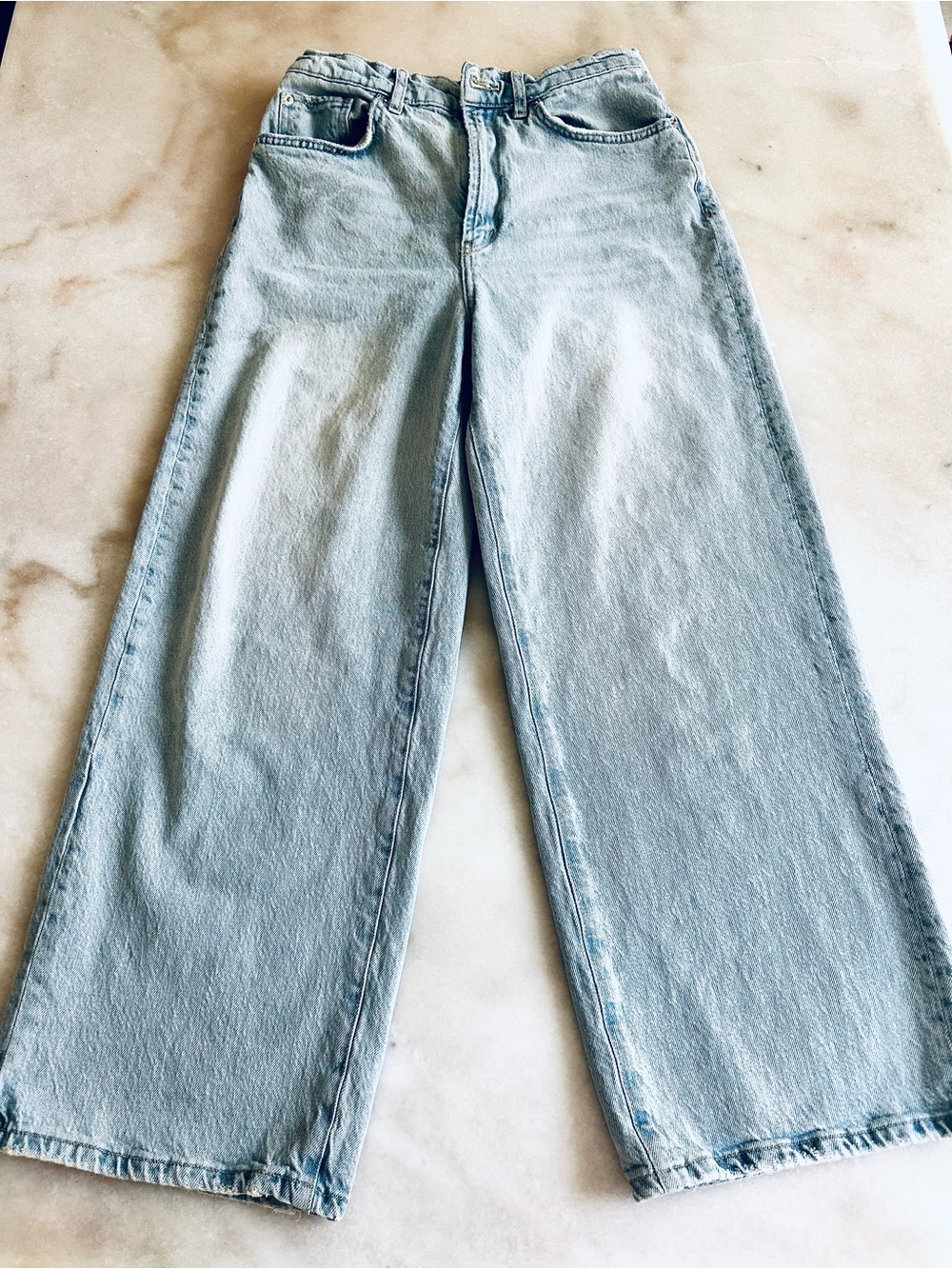 BDG High and Wide Leg Light Wash Women’s Jeans